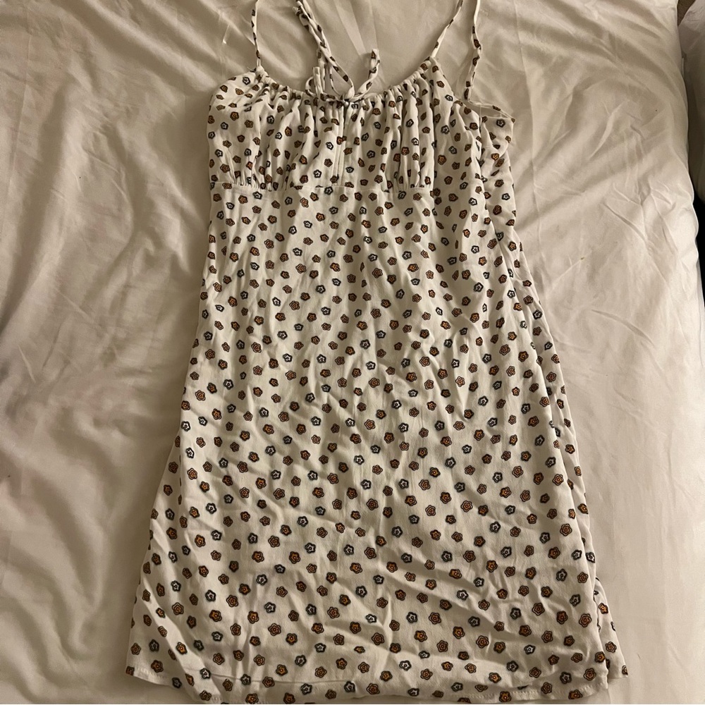 Pacsun white floral daisy sundress